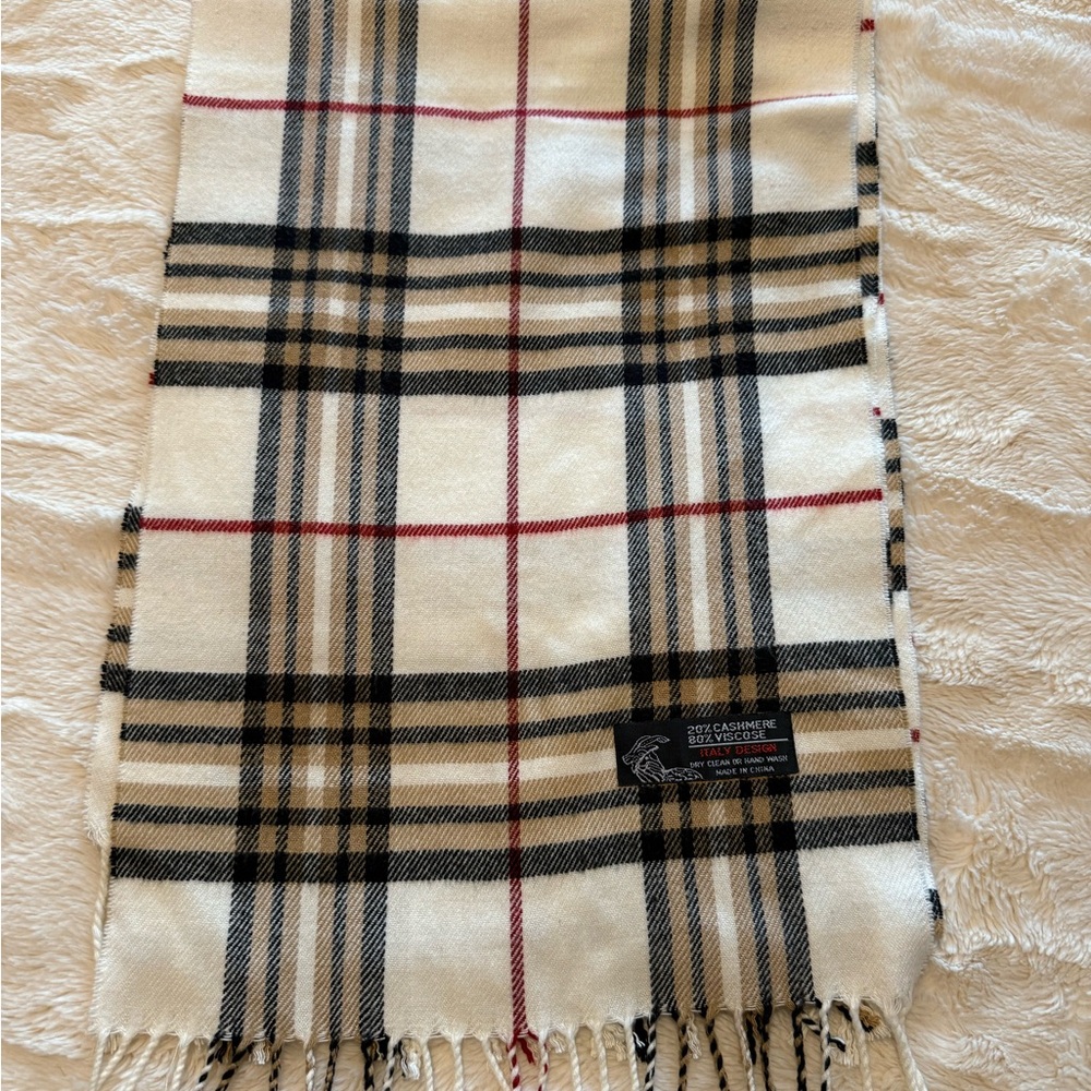 Italy Design Off white Plaid Scarf 20% Cashmere 80% Viscose With Fringe Trim